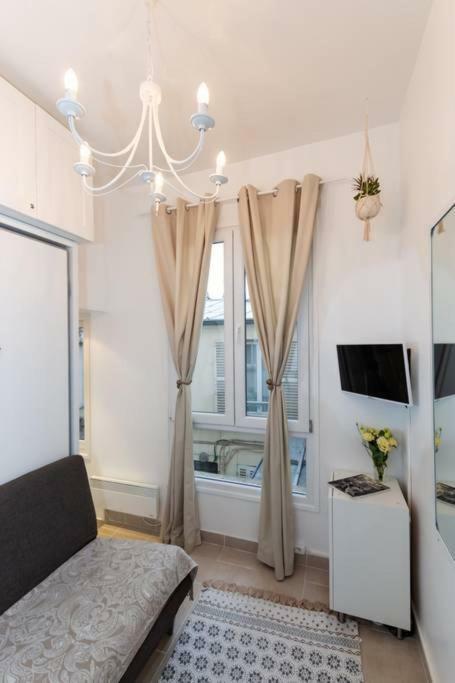 Appartement Artiste Du Montmartre Parijs